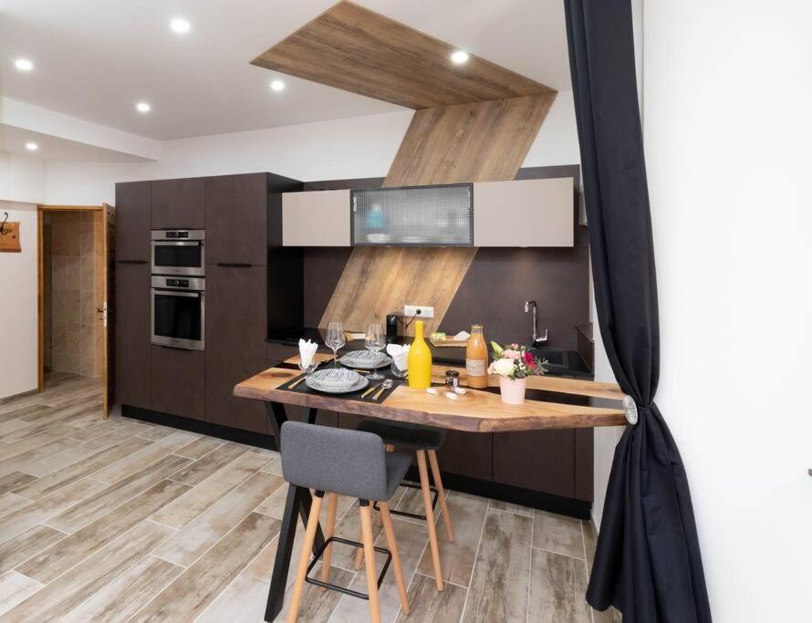 Le Papillon Apartment Aubenas Exterior foto